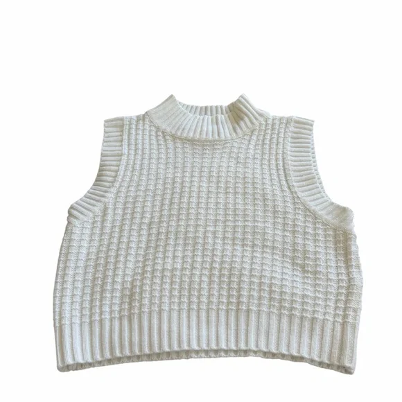 Princess Polly cream Sweater vest size medium - Picture 3 of 5